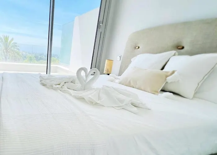 Great 3 Bedroom In Marbella-estepona Rdr308 * エステポナ